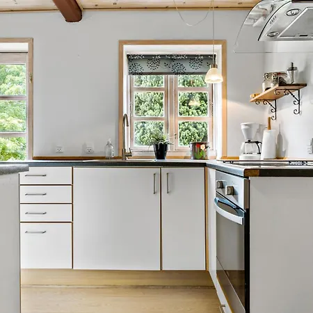 Lovely Home In Augustenborg With Wifi *